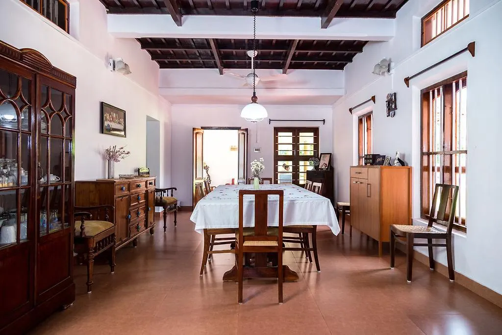 קוטאיאם Akkara Homestay & Ayurveda